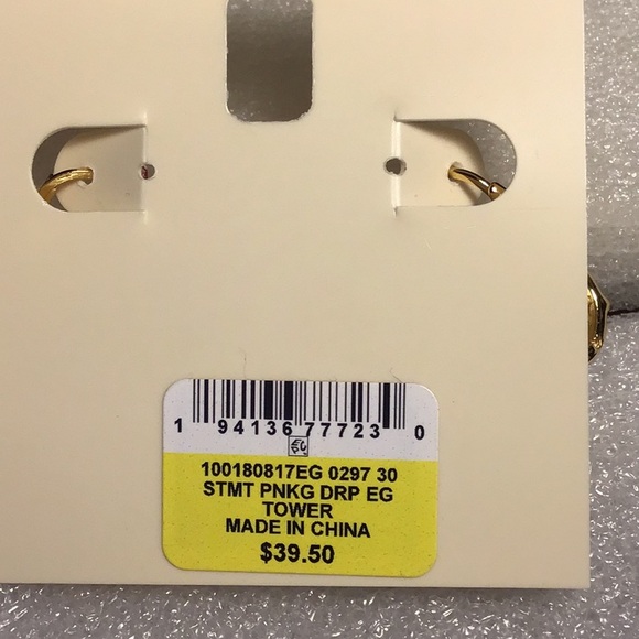 On 34th Earrings Pierced Statement Pink Gold Drop Tower NWT $39.50 - Picture 4 of 4